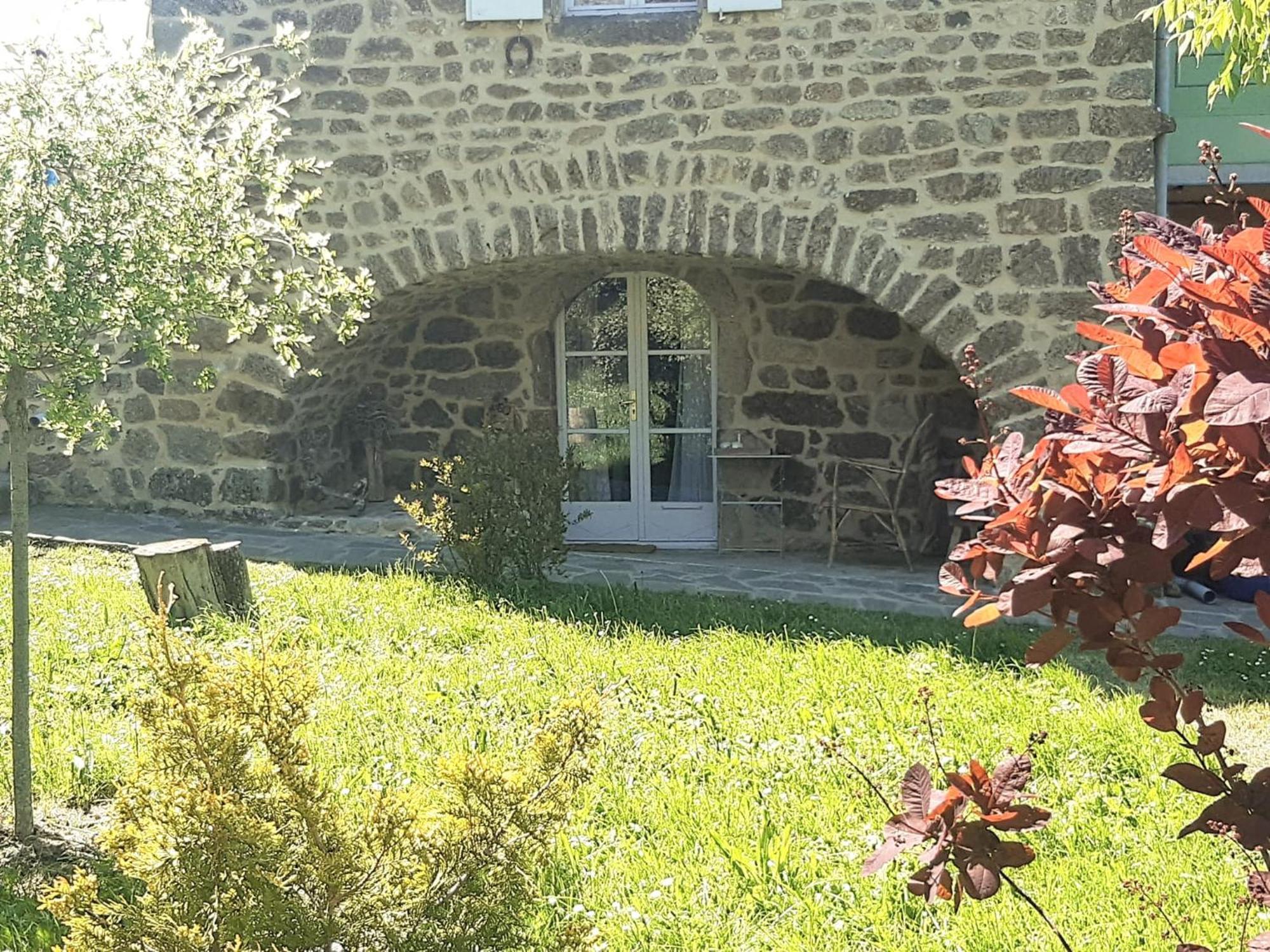 "La Voute De Pierre" Gite Independant Saint-Cyr  Exterior photo